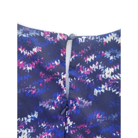 Multicolor Printed Lily Rose Dress Size Medium - Picture 4 of 5